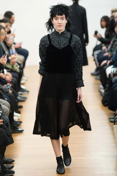 Look 7